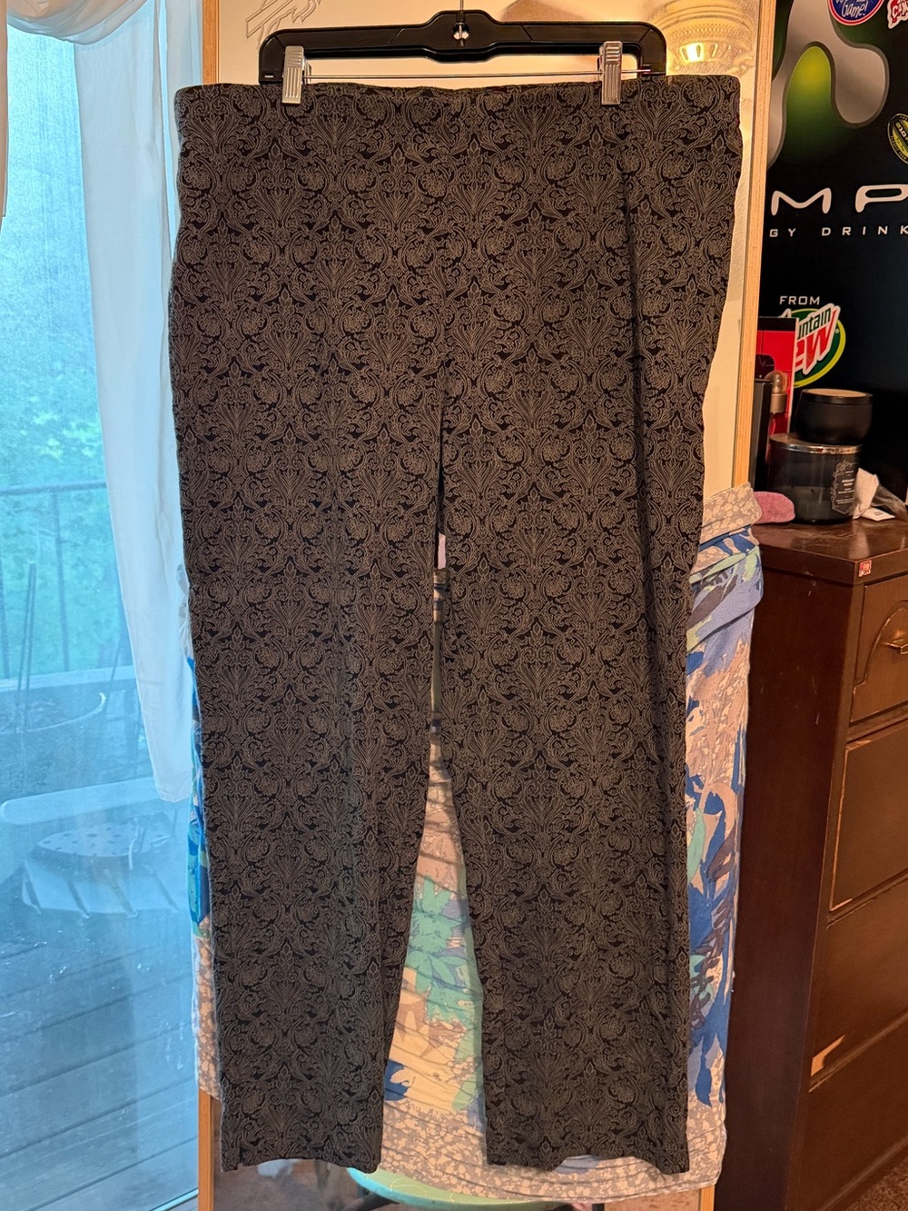Chico's Black Damask Wide-Leg Pull-On Pants